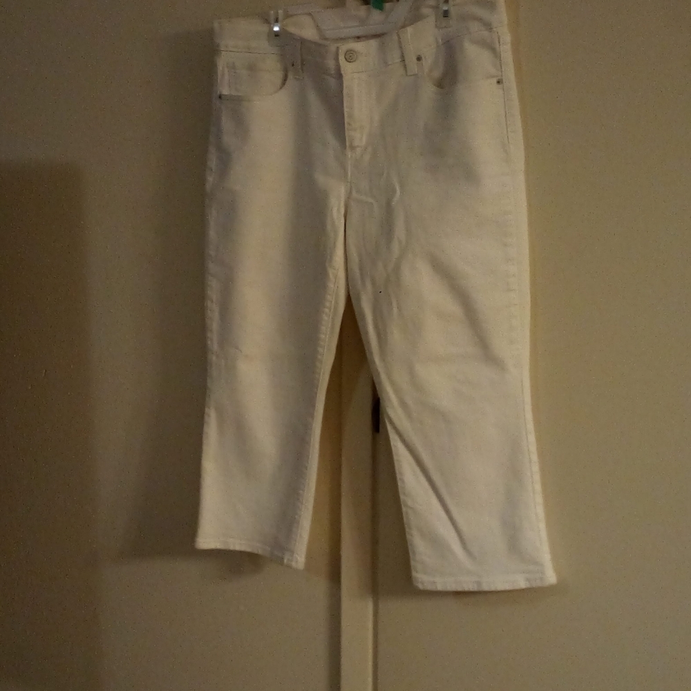 Levels - Picture 3 of 3